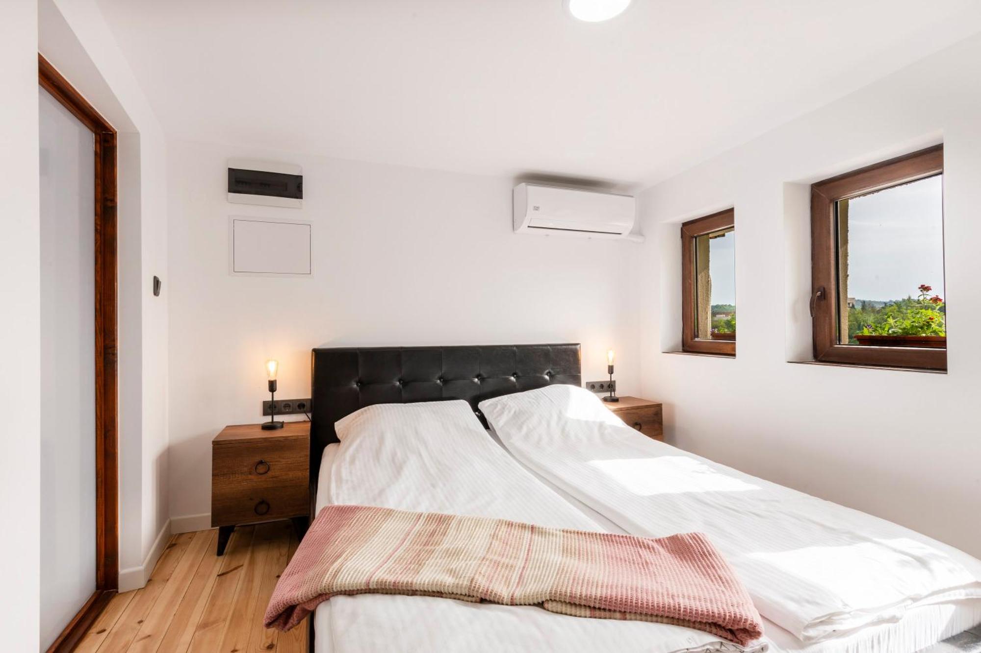 Bobevata Guest House - Floor 1 - Stunning View Old Town Veliko Tŭrnovo Exterior foto